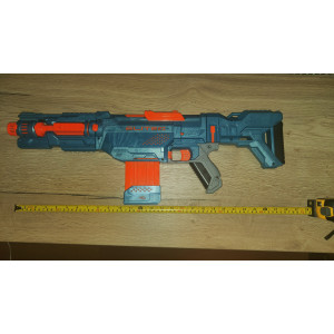 Twee mooie Nerf-geweren